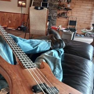 Meet your Posher, Josh